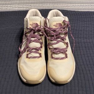 New never used North Face Winter boots